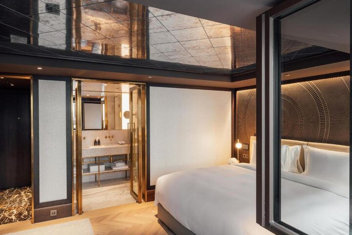 Room 20 of 80