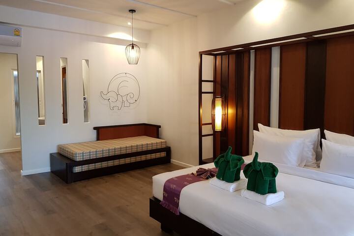 Room 10 of 135