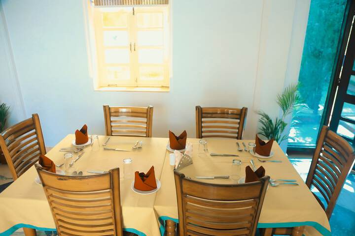 Dining 39 of 71