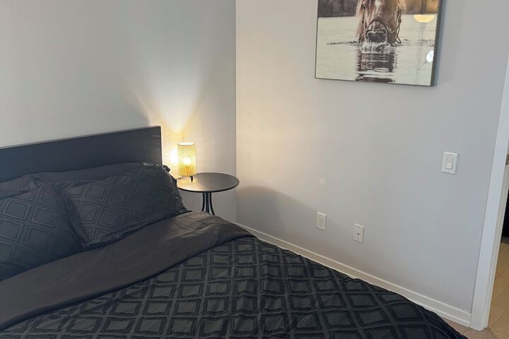 Room 7 of 37