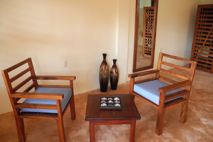 Room 10 of 22