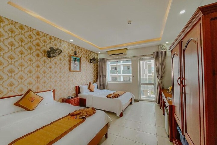 Room 16 of 41