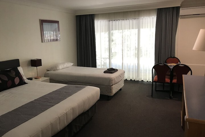 Room 2 of 26