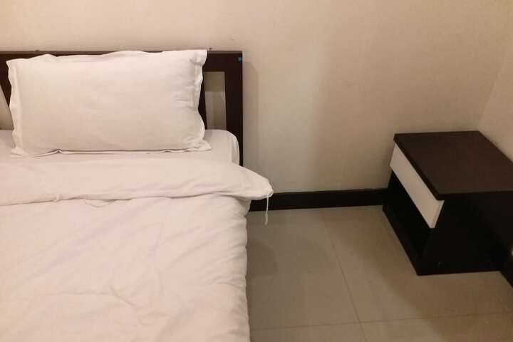 Room 20 of 68