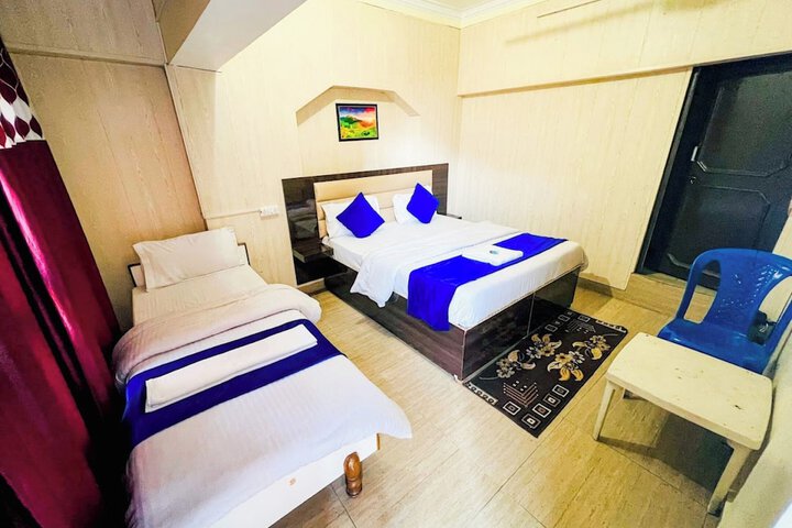 Room 7 of 17