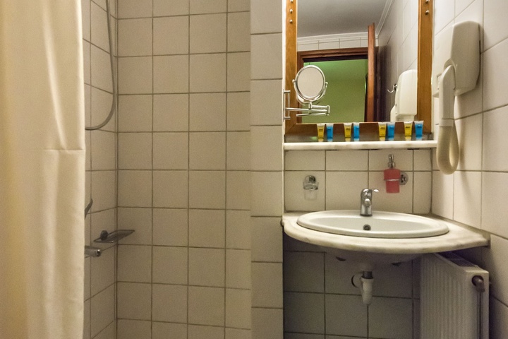 Room 97 of 105