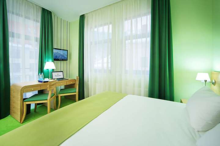 Room 21 of 61
