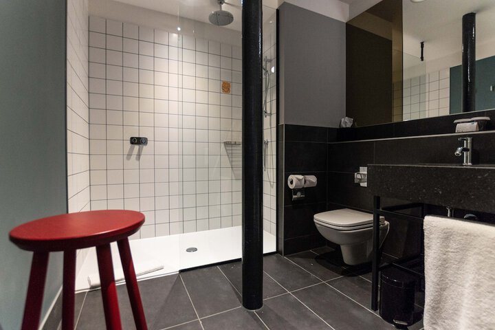 Bathroom Interior Photo