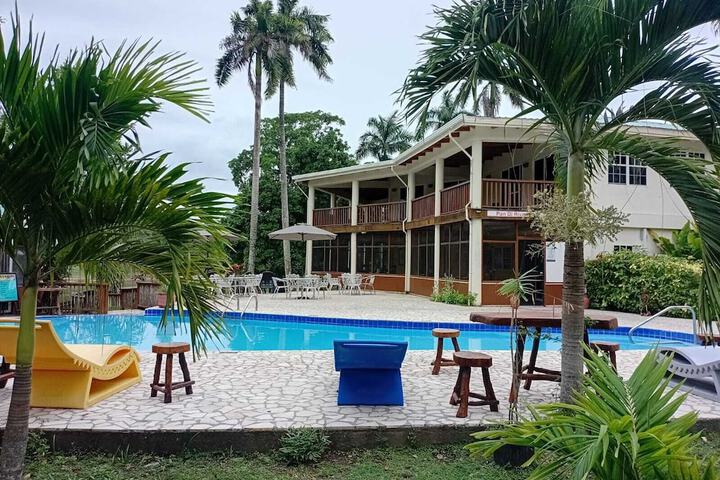 Hotel with Pool