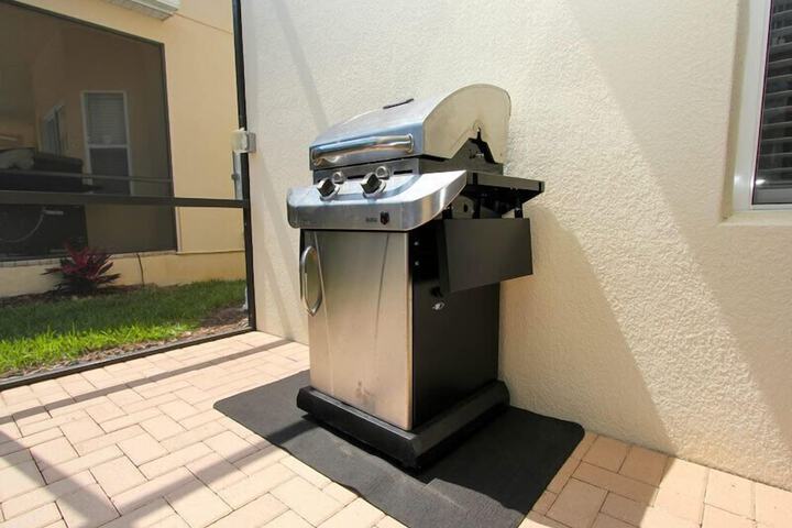 Property Grounds 84 of 90