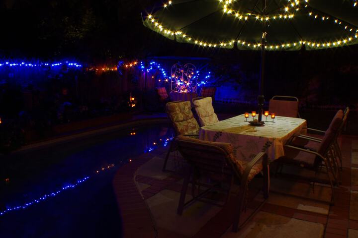 Dining 18 of 19