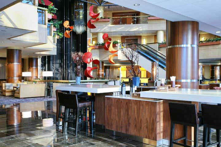 Guest Lobby