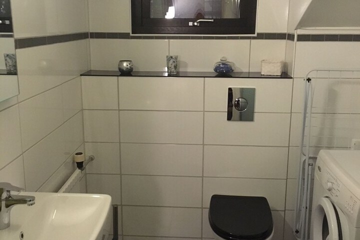 Room 18 of 34