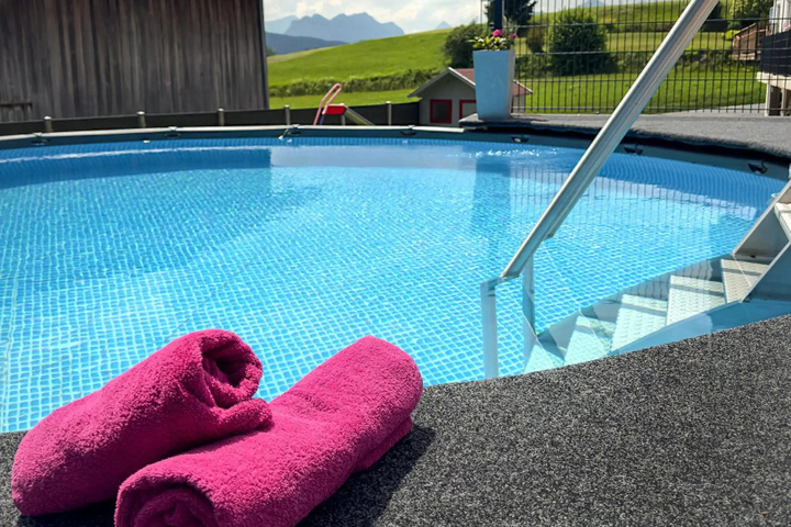 Pool 14 of 23
