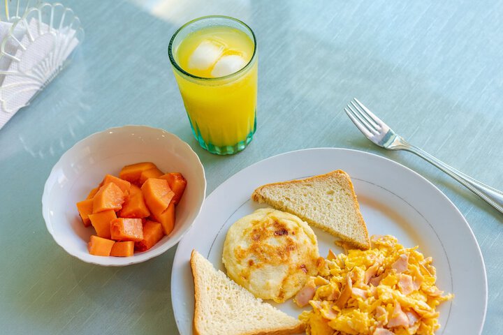 Breakfast/Coffee Service 23 of 26