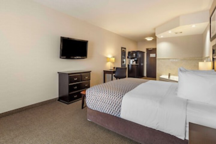 Room 82 of 168