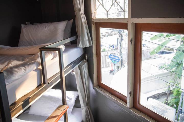 Room 20 of 60