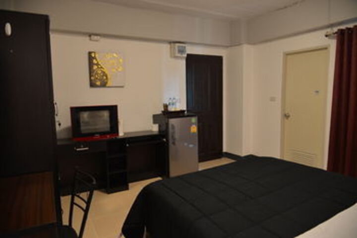 Room 25 of 35