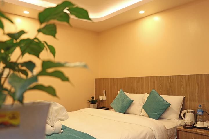 Room 16 of 119