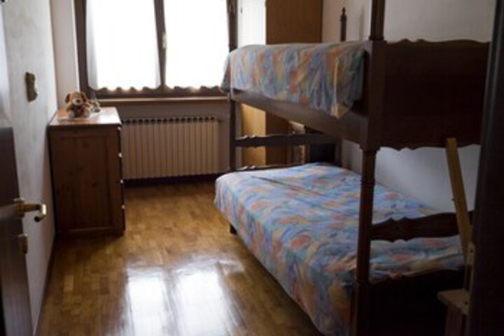 Room 21 of 43