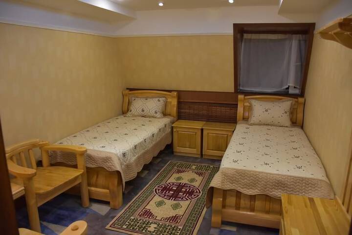 Room 3 of 5
