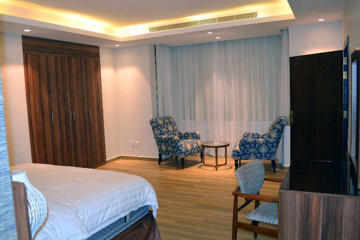 PRESTIGE SUITE