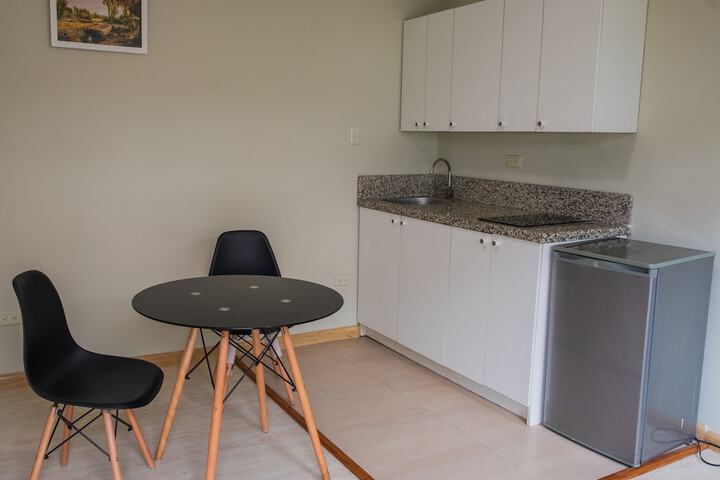 Room 32 of 144