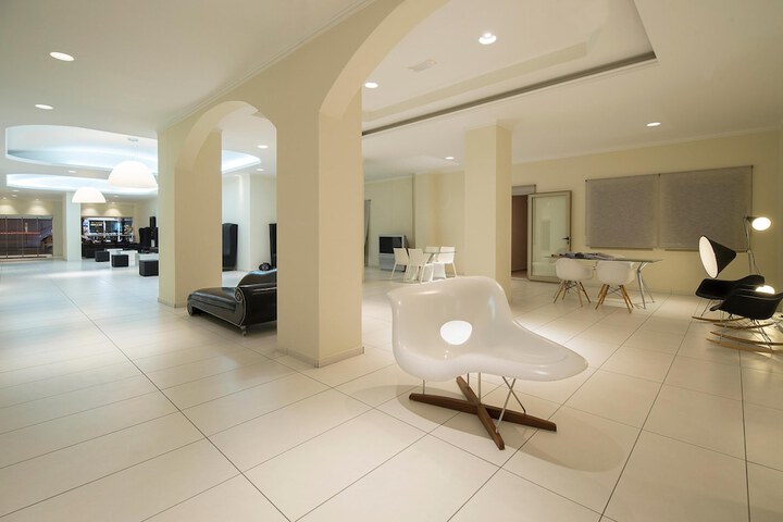 Lobby Entry