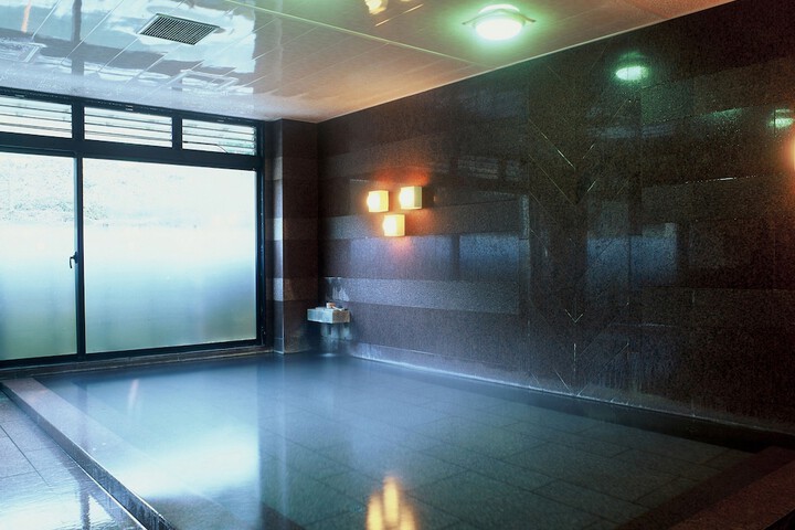 Room 22 of 32