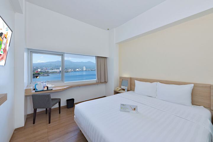 Room 4 of 31