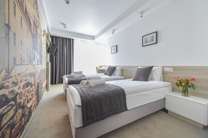 Room 9 of 55