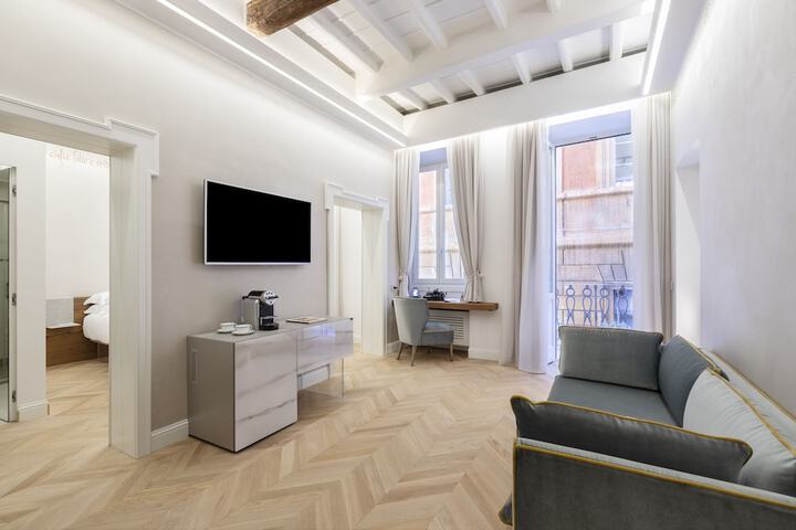 Room 29 of 90