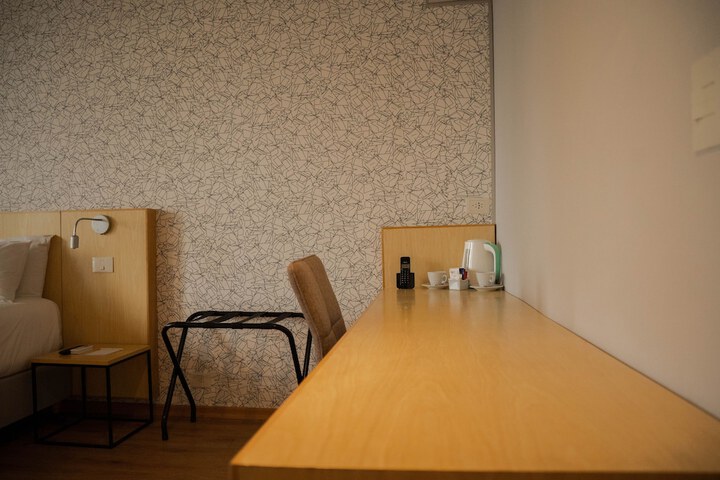 Room 16 of 57
