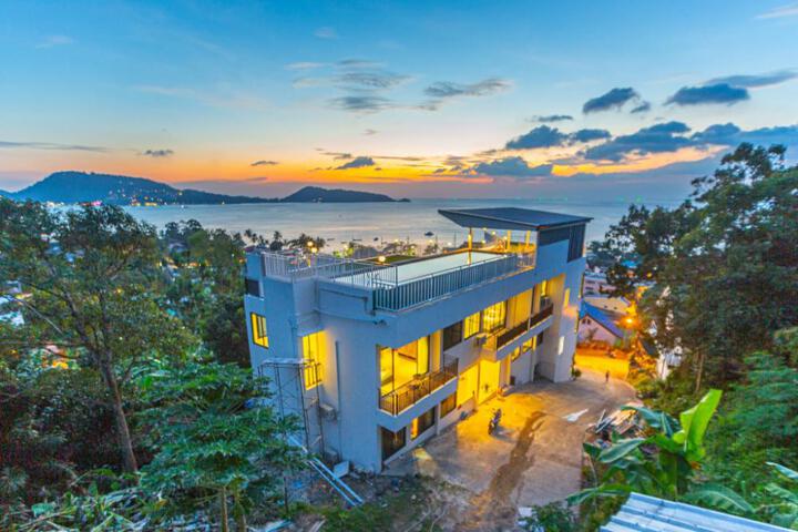 Rossarin Sea View Patong