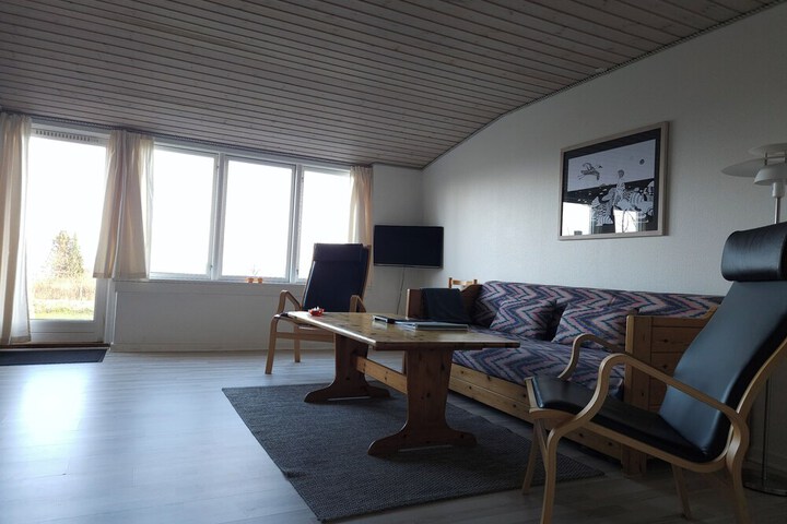 Room 33 of 93