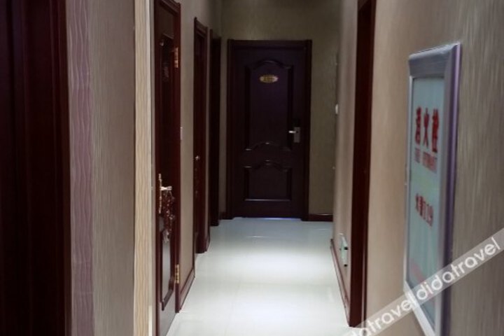 General 2 of 8