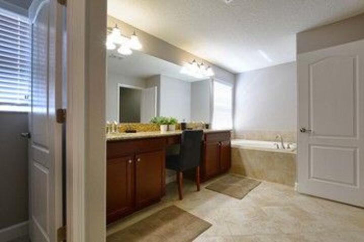 Room 2 of 21