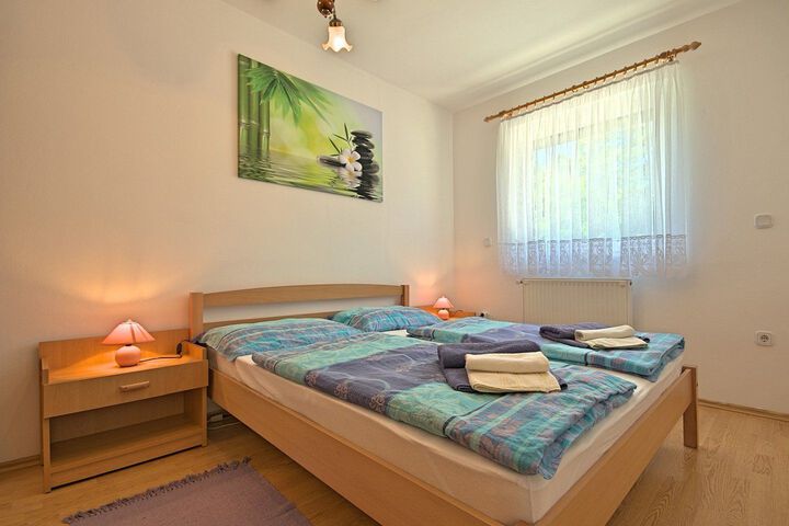 Room 38 of 46