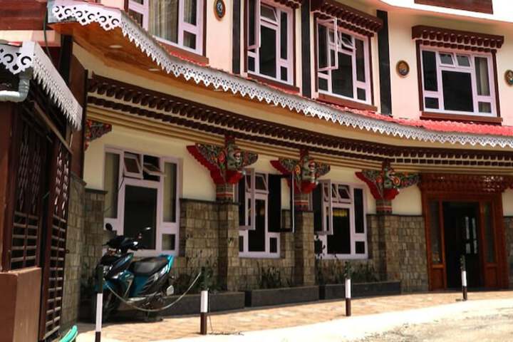 Hotel Shambala Inn
