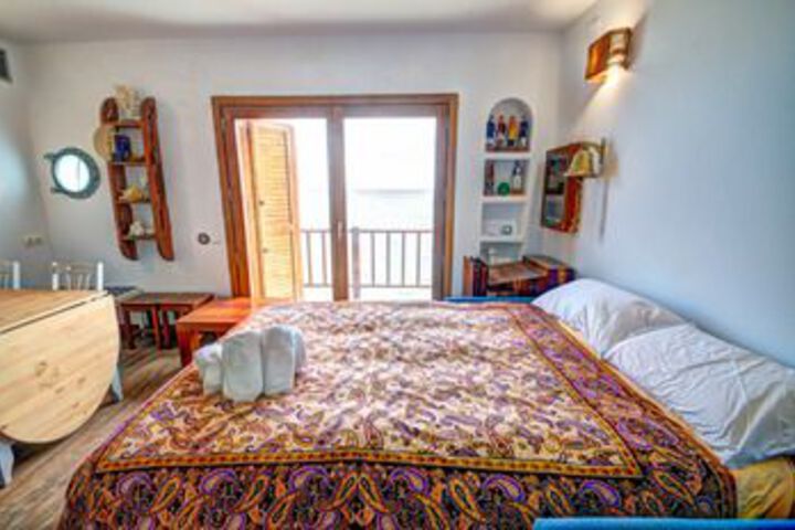 Room 11 of 20