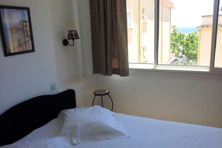 Room 21 of 43