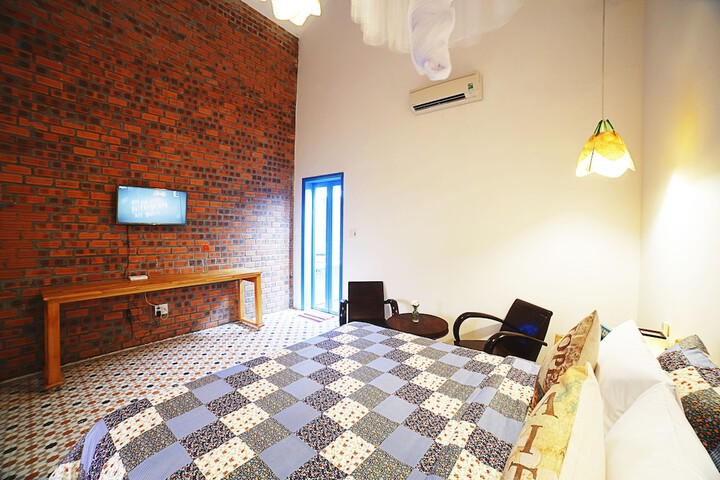 Room 18 of 56