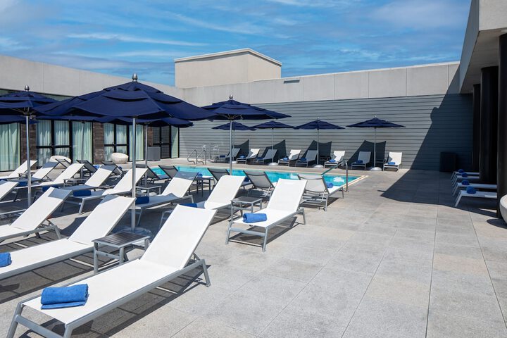 Sundeck