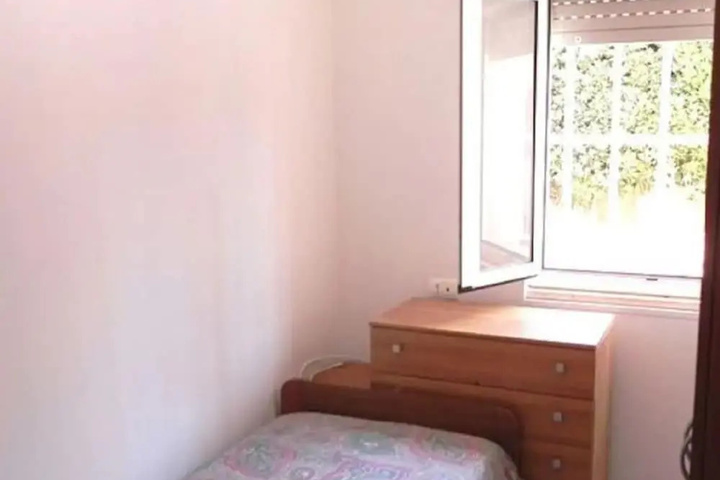 Comfy Holiday Home in San Lorenzo With Garden