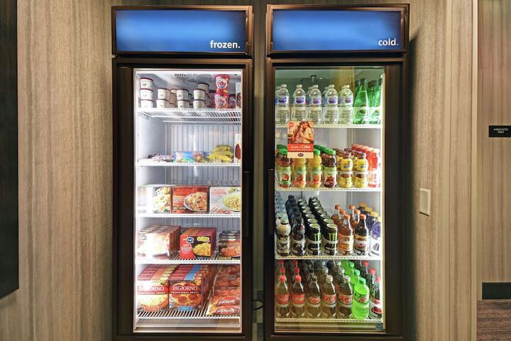 Snack bar