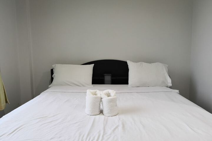 Room 5 of 23