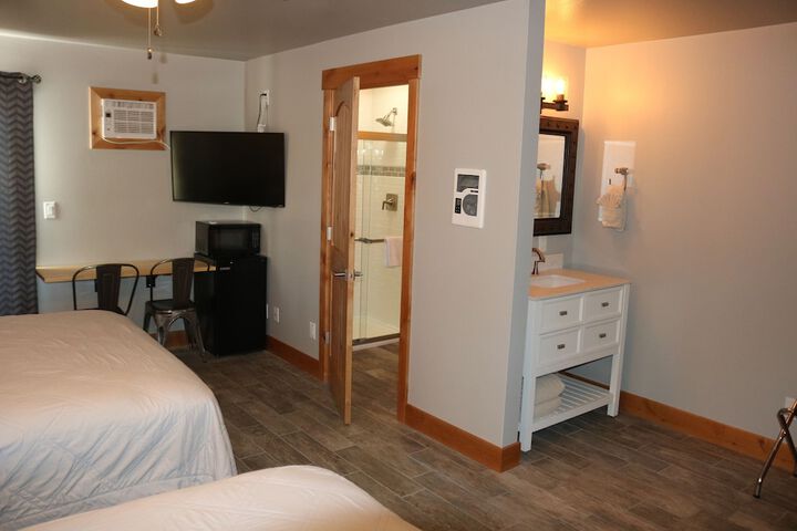 Room 10 of 87