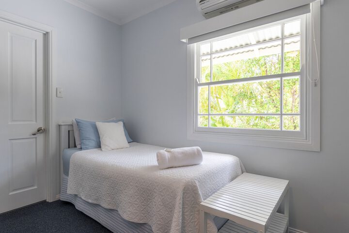 Room 15 of 112