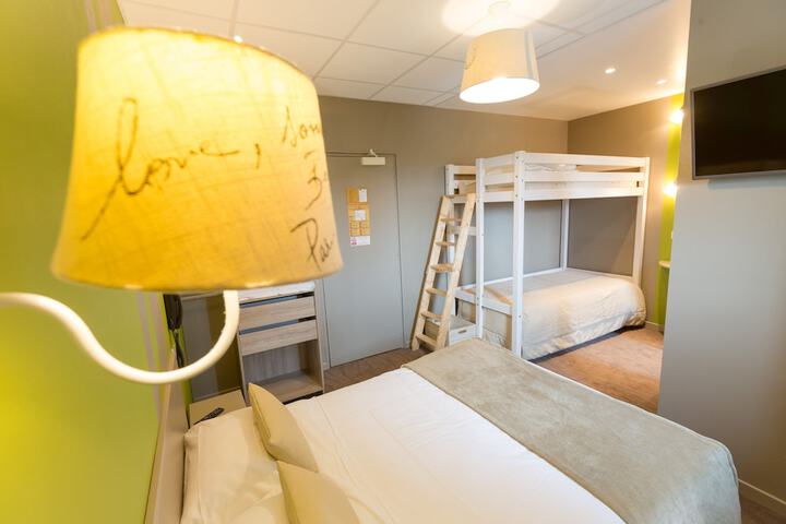 Room 3 of 55