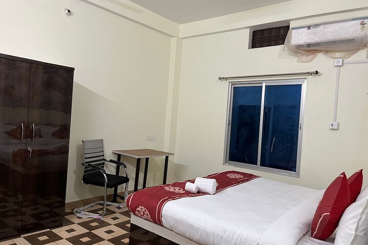 Room 21 of 24
